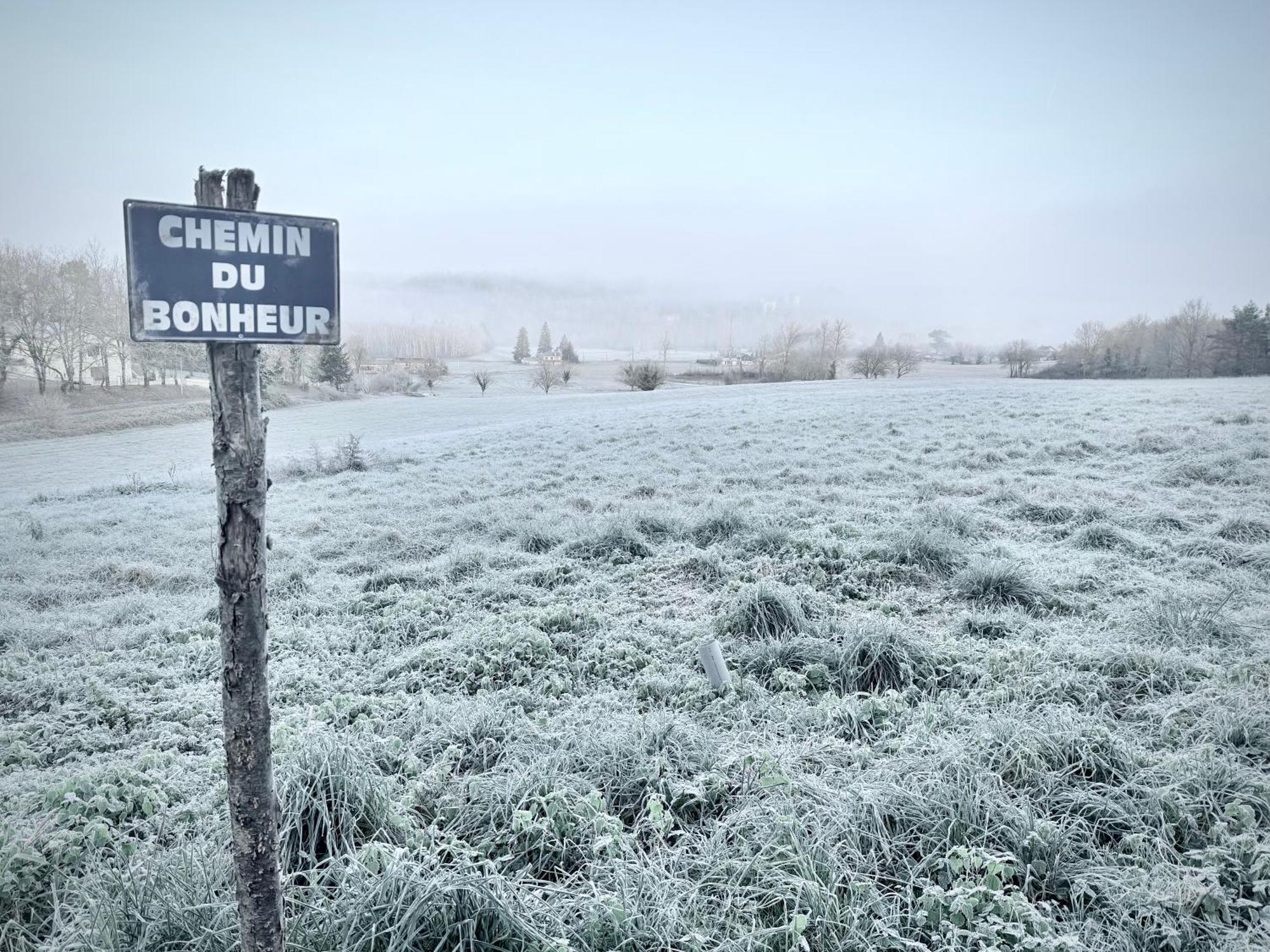Ferme Gite Le Coeur Des Petits Chenes Saint-Pierre-de-Côle Esterno foto